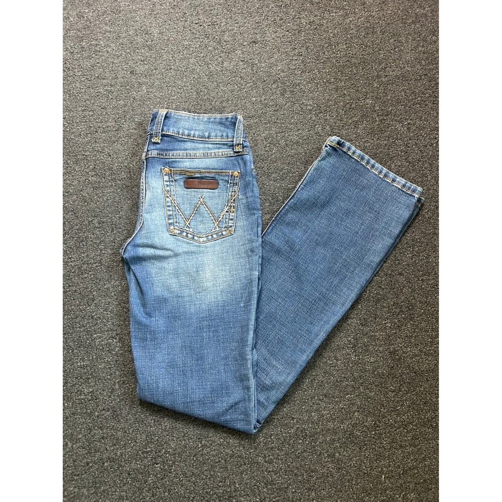 Wrangler Low Rise Bootcut Blue Jeans Womens 5x36 Medium Wash Denim Rodeo Ranch